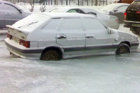 Ваз на льду