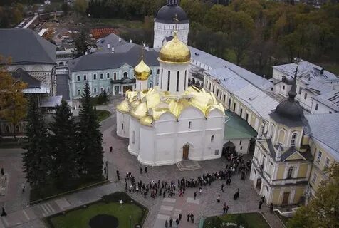 Храм троицы лавры