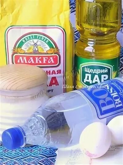 Блинчики на газированной воде. Блины в дырочку на газированной воде. Блины на газированной минеральной воде рецепт. Ажурные блины на газированной воде.