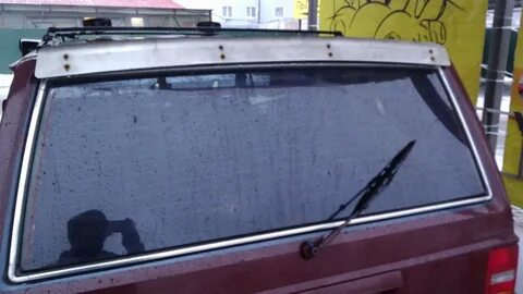 Стекла опущены