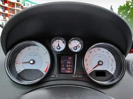 Приборная панель пежо