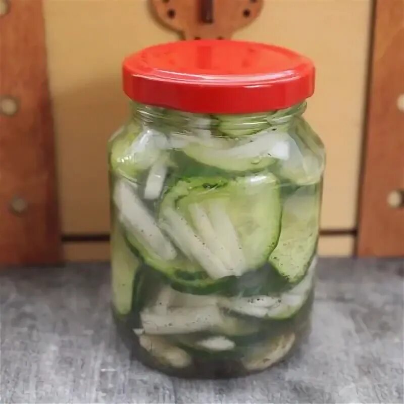 Огурцы с уксусной эссенцией