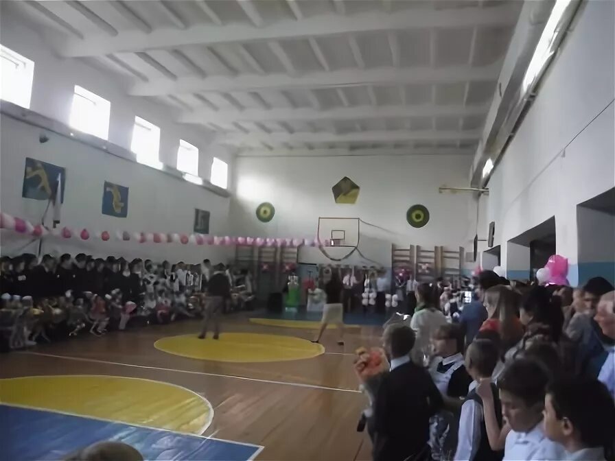 Ефремов набиева видео. Школа 3 морозова ефремов. Мкоу сш 3. Школа 1 калач на дону. Школа 4 котельниково волгоградская область.