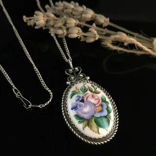 Подвески финифть
