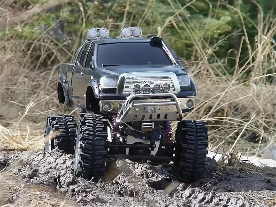 Машинки на пульте грязь. Tamiya Toyota 4runner. Монстр грязевый 4на4. Тойота 6.6 на пульте управления непромокаемый. Машинка на радиоуправлении для бездорожья.