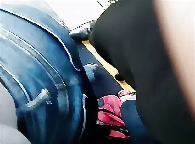 Трусь об девушки видео