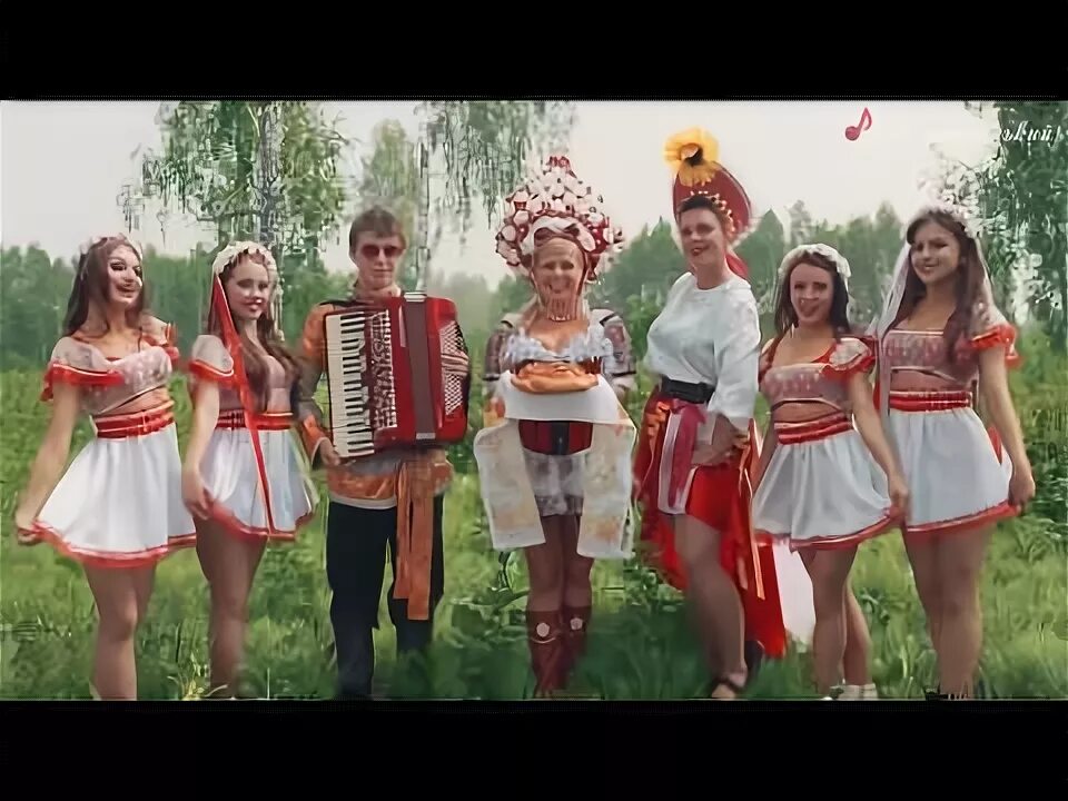 Песни исполняемые всей страной
