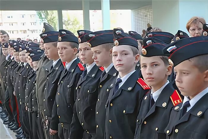 кадетские школы подмосковье для мальчиков. военная подготовка в школе. кадетские школы с проживанием. образование кадет. кадетские школы подмосковье для мальчиков.