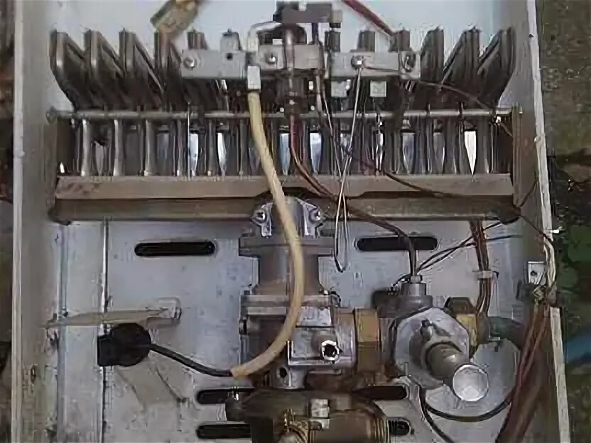 Авито газовая колонка. Колонка протон 3. протон 3 впг. газовая колонка протон. газовая колонка протон 2.