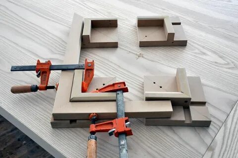 Clamping frame