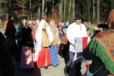 В сибири запевала на свадьбе