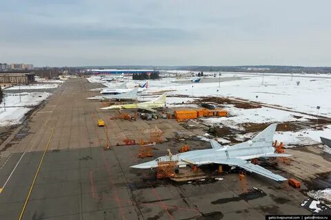 На аэродром заводи мотор