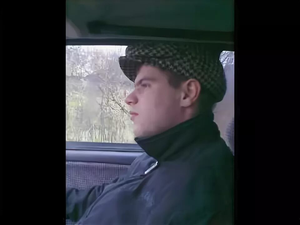 Папироску за козырек. Папироску положу за козырек. за козырек папироска. сигаретку положу за козырек. наговицын а пока я папироску положу.