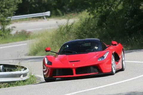 Ferrari laferrari