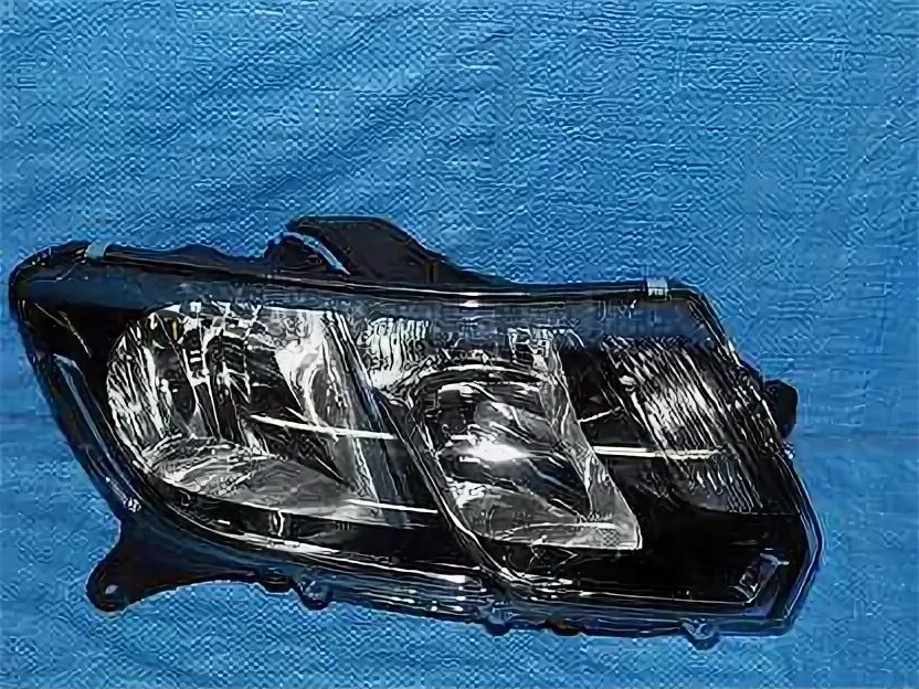 Фара правая логан 2. Фара logan 1 2013 правая. Renault logan 2 фары. Фара рено логан 260105559r. Фара логан 1 21511c2r.