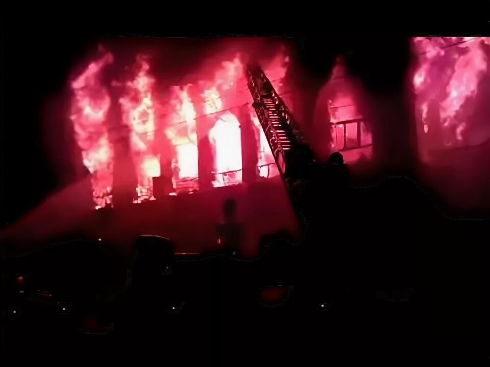 Горит общежитие. Мпгу воронеж. Агпу пожар. Лесотехнический колледж воронеж. Армавир горит пед.
