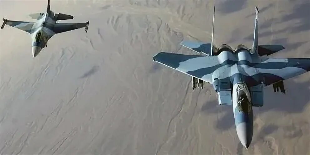 F15 и f16. Су 35 ВВС России. F16 vs Су-35. Истребитель Су-35. Ф 16 против