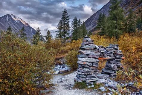 Каменные горы алтай