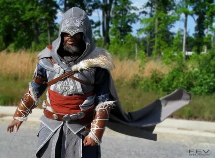 Assassin cosplay