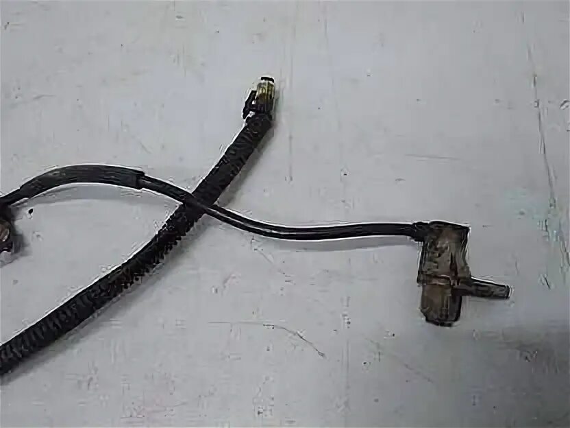 Датчик abs i30. Hyundai i30 шланги abs. Датчик абс на хендай ай 30. I30 абс. I30 абс.