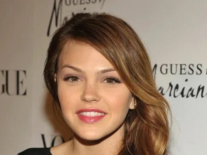 Pictures of Aimee Teegarden.
