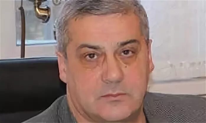 Таджик строитель. Равшан и джамшут. Гастарбайтеры на стройке. Таджики на стройке. Таджики на стройке.
