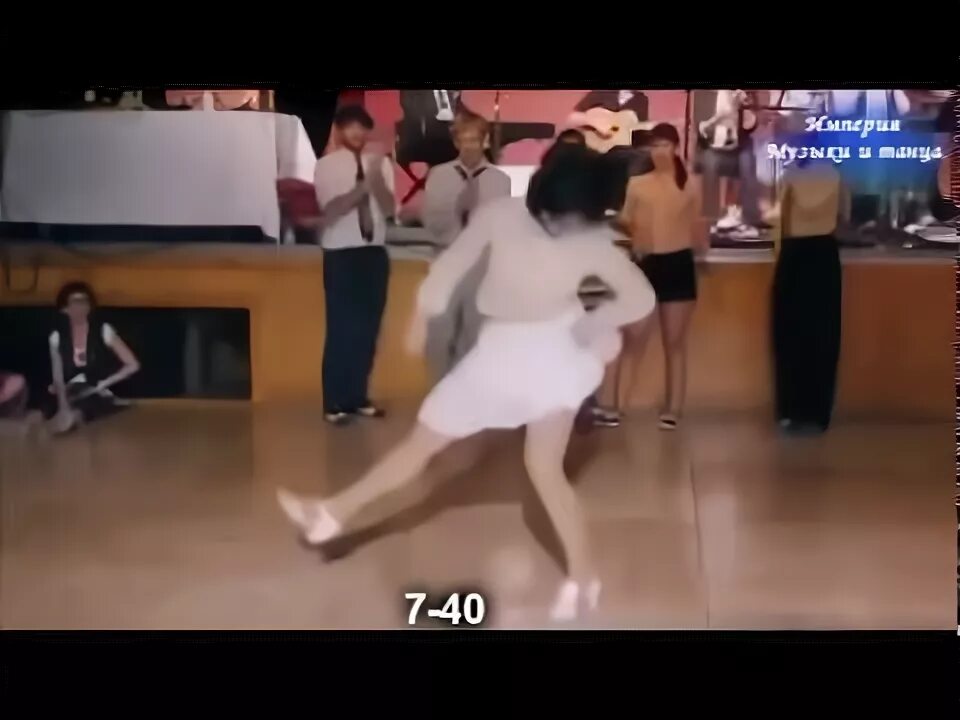 7 40 утра. Банд Одесса 7 40 танцы. Семь сорок банд Одесса. 7/40 Танец евреев. Еврейский танец 7 40.