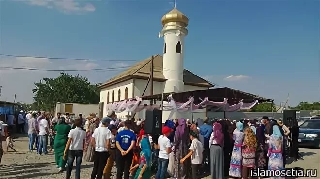 Погода село кизляр моздокский. Село Кизляр Моздокского района. Мечеть село Кизляр. Достопримечательности села Кизляр Моздокского района. Село Кизляр Моздокского района население.