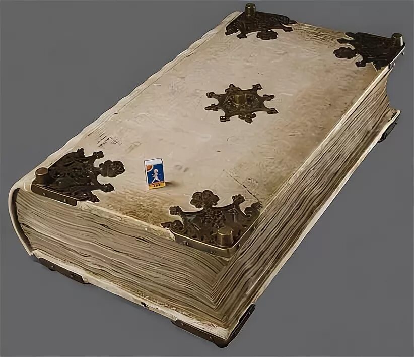 The Codex Gigas. Манускрипт Библия дьявола. «Codex Gigas» (гигантский кодекс). Кодекс Гигас («Библия дьявола»). В книге 640 страниц в первый