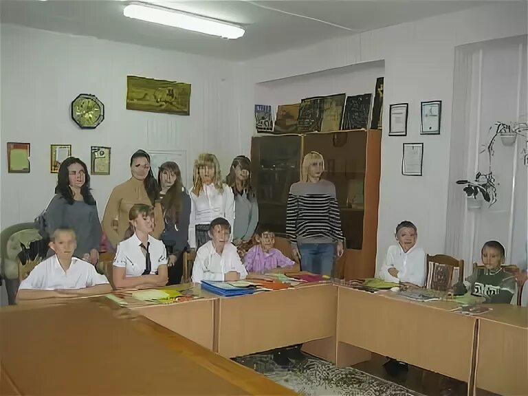 Ковров школа глухих. Петушки. Школа 11 ковров. Ковровская школа интернат для глухих. Школа интернат г ковров для глухих.