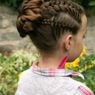 прическа на средние волосы 9 лет