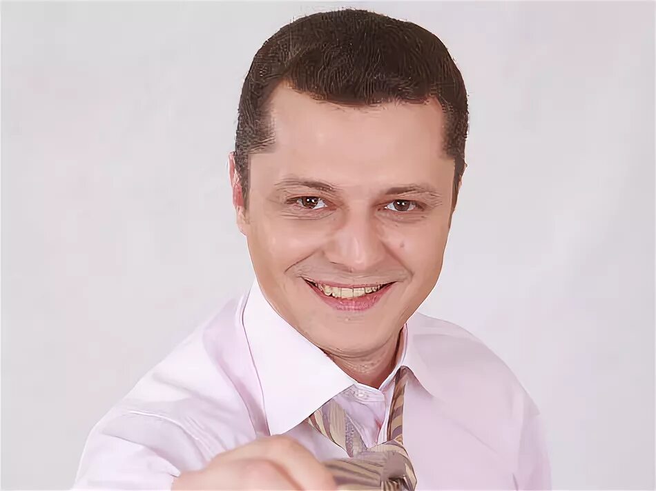 Денис солдатиков ведущий. Денис солдатиков рен. Денис солдатиков. Денис солдатиков рен тв. Денис солдатиков экстренный вызов.