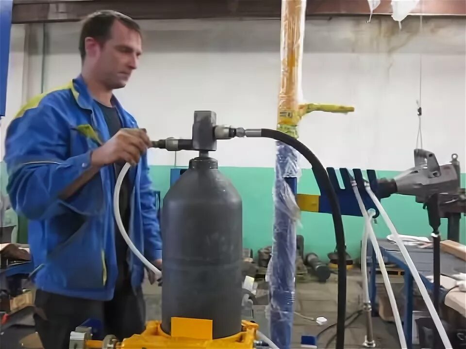 Гидравлические испытания баллонов. Гакс-сг-219. стенд для испытаний газовых баллонов гакс-сг-219-40. стенд для дегазации баллонов гакс- сдд- 219. стенд для гидравлического испытания гакс-сг-219.