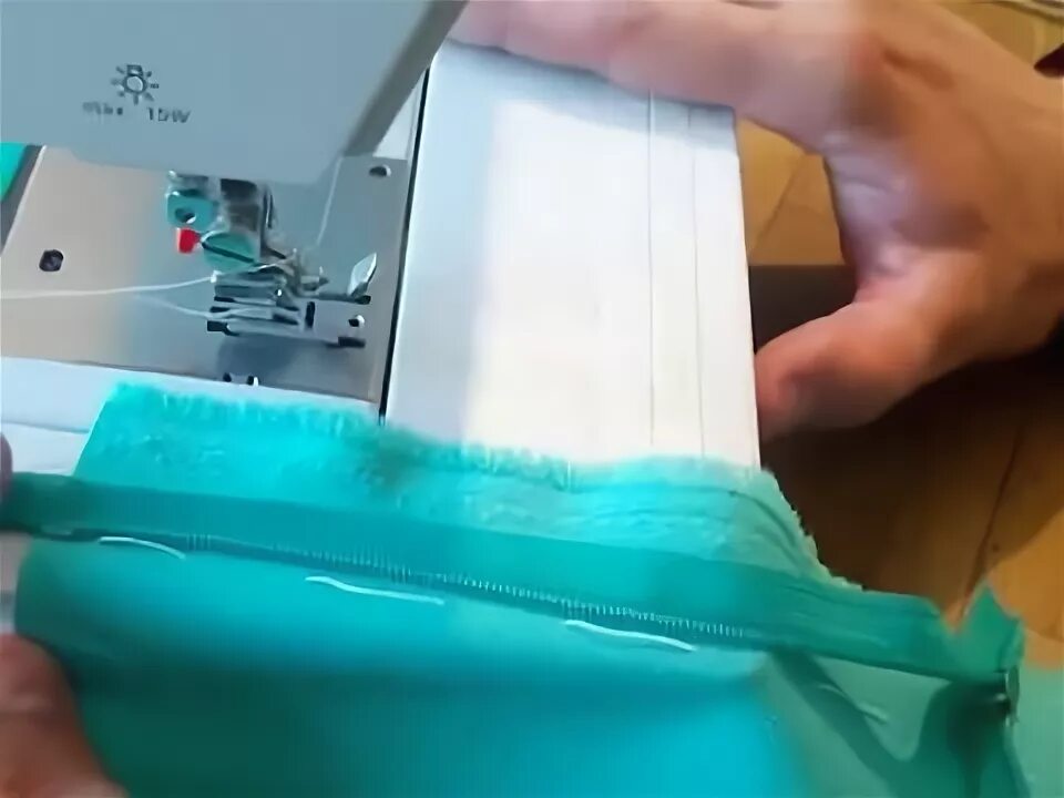 Застежка молния вшить. Вшить потайную молнию. Потайная молния. Потайная молния видео. Потайная молния для ботинок.