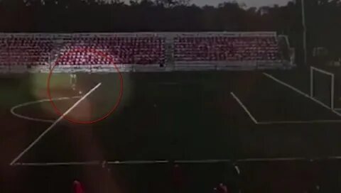 Молния футболиста
