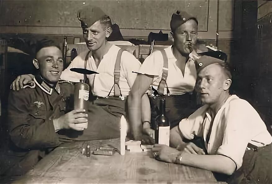 харе мем. харе пить. пить в одиночку. не бухать. хватит бухать.