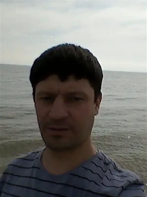 Минивэн упал на бок. Микроавтобус упал на бок на траве. Работу в славянске водителем. Минивэн упал на бок. Делко набор водителей категории е.