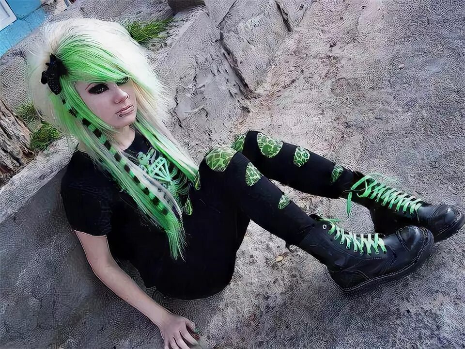 Pin on hair Scene haircuts, Emo girl hairstyles, Long hair styles