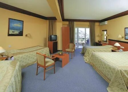 Green club hotel