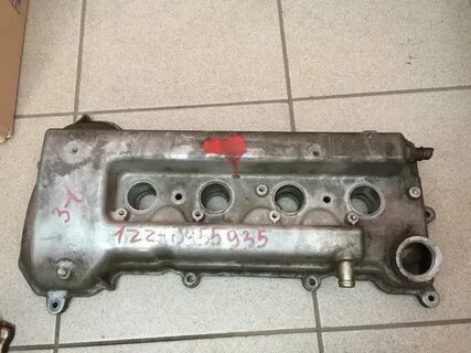 Клапанная крышка тойота