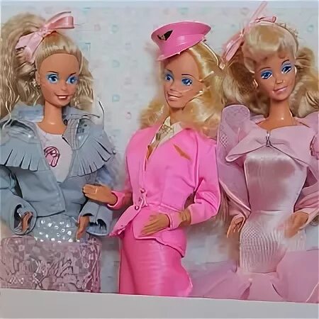 Барби feeling fun 1988. Кукла Барби 80-х. Винтажные комбинезоны Барби 80х. 1988 Perfume pretty Barbie. Feeling fun