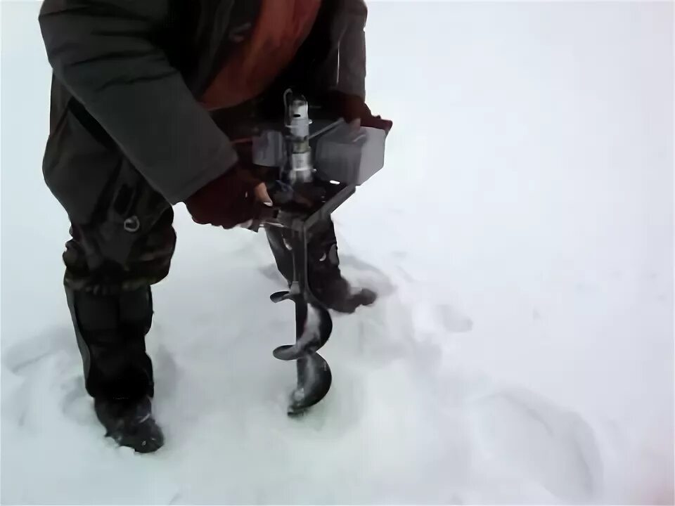 Ледобур из стартера ваз. Электробур для зимней рыбалки 12 вольт. Электробур эур. Электробур из электроусилителя руля. Бур из стартера.