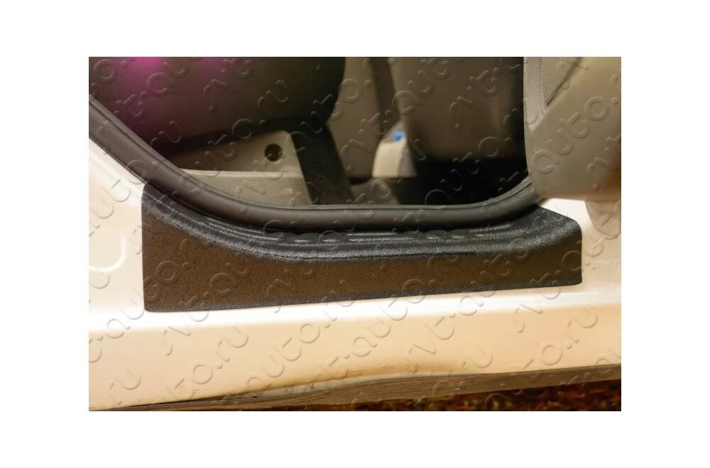 Порог двери форд фокус 2. Правый порог форд фокус 2. Порог двери форд фокус 2. Порог двери форд фокус 2. Накладки порогов ford focus 2 3.