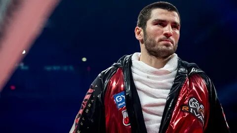 Кого побеждал бетербиев