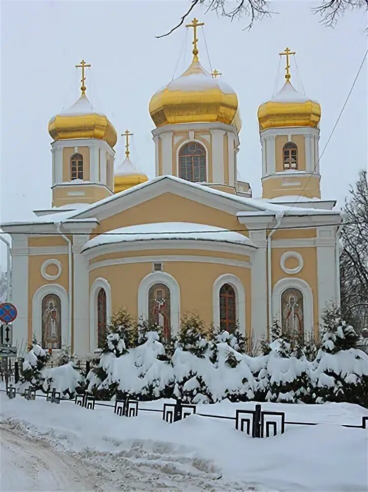 Подворье дивеево. Арзамасское подворье серафимо-дивеевского монастыря. арзамасское подворье свято-троицкого серафимо-дивеевского монастыря. подворье дивеевского монастыря в москве. подворье дивеевского монастыря расписание богослужений.