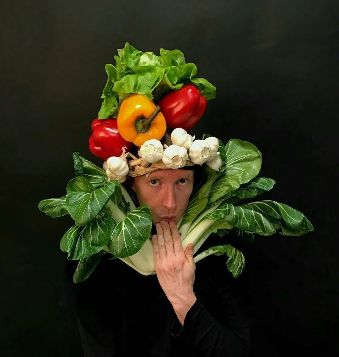 Арчимбольдо Джузеппе картины. Портрет арчимбольдо легкий. Лицо из овощей. Портреты из фруктов и овощей.