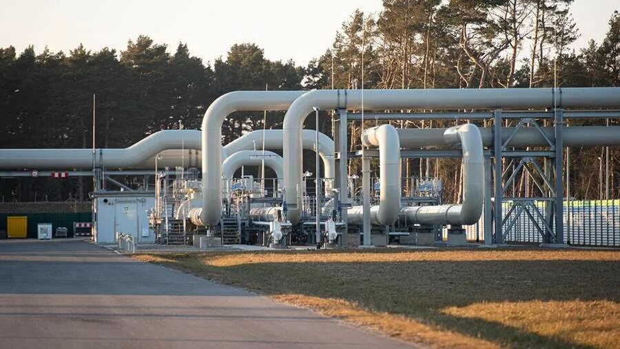 Ограничение поставки газа. Газ в европе. Латвия газ. Газовая труба. Российский газ.
