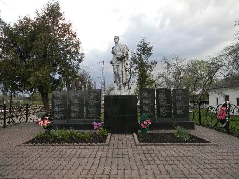 Погода в горбачево. Село Горбачево Тульской области. Станция горбачёво Тульская область. Горбачево Тульская область Плавский район. Станция Горбачево Тульская область Плавский район.