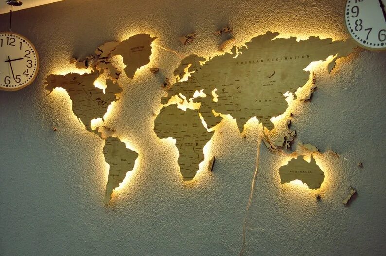Настенная карта с подсветкой. Материки на стену. Континенты с подсветкой на стену. Карта светящаяся на стену.