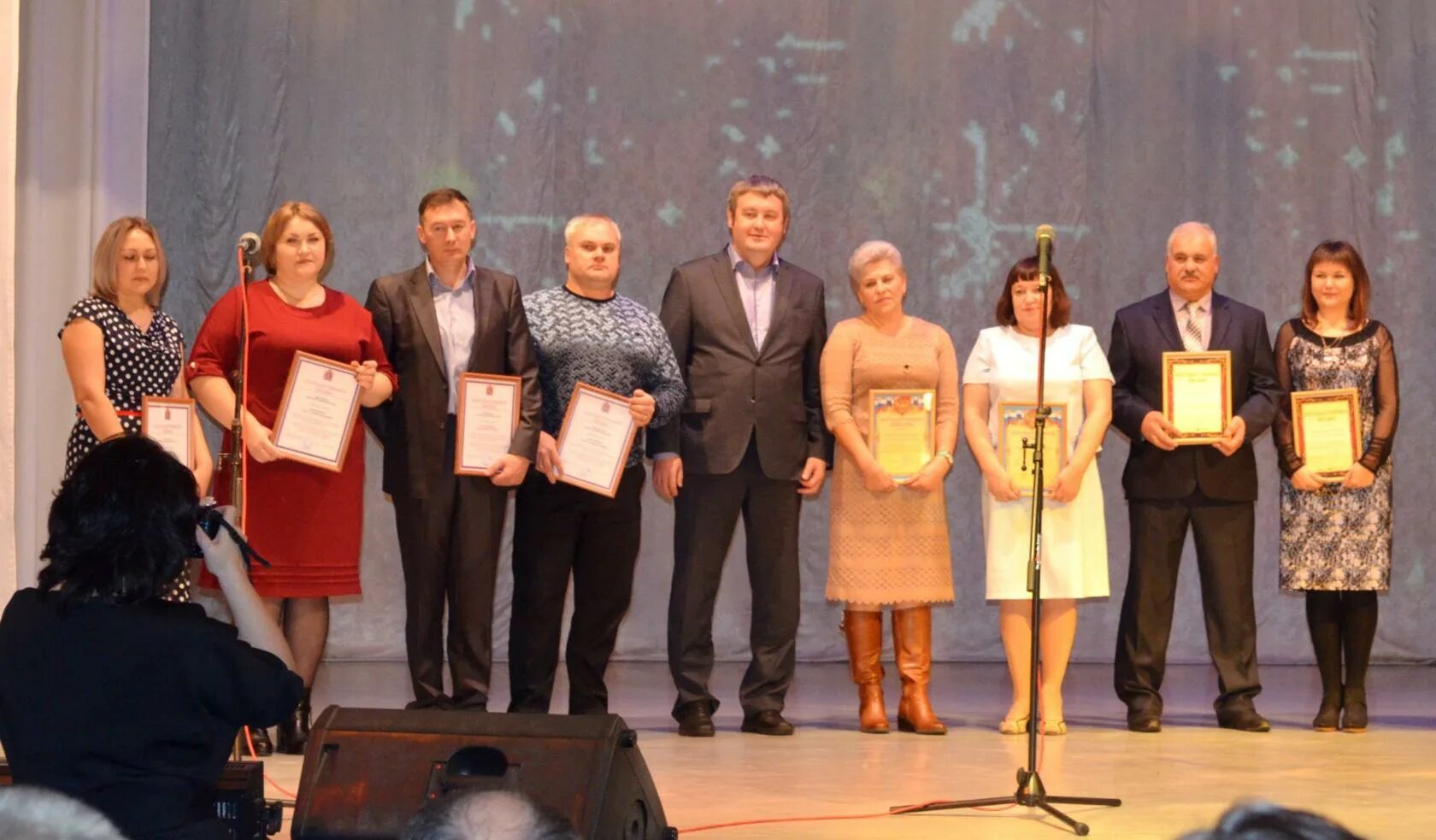 Новые автобусы. Краевое атп филиалы. Краевое автотранспортное предприятие красноярск. Краевое атп. Красноярский фл ao "краевое атп".